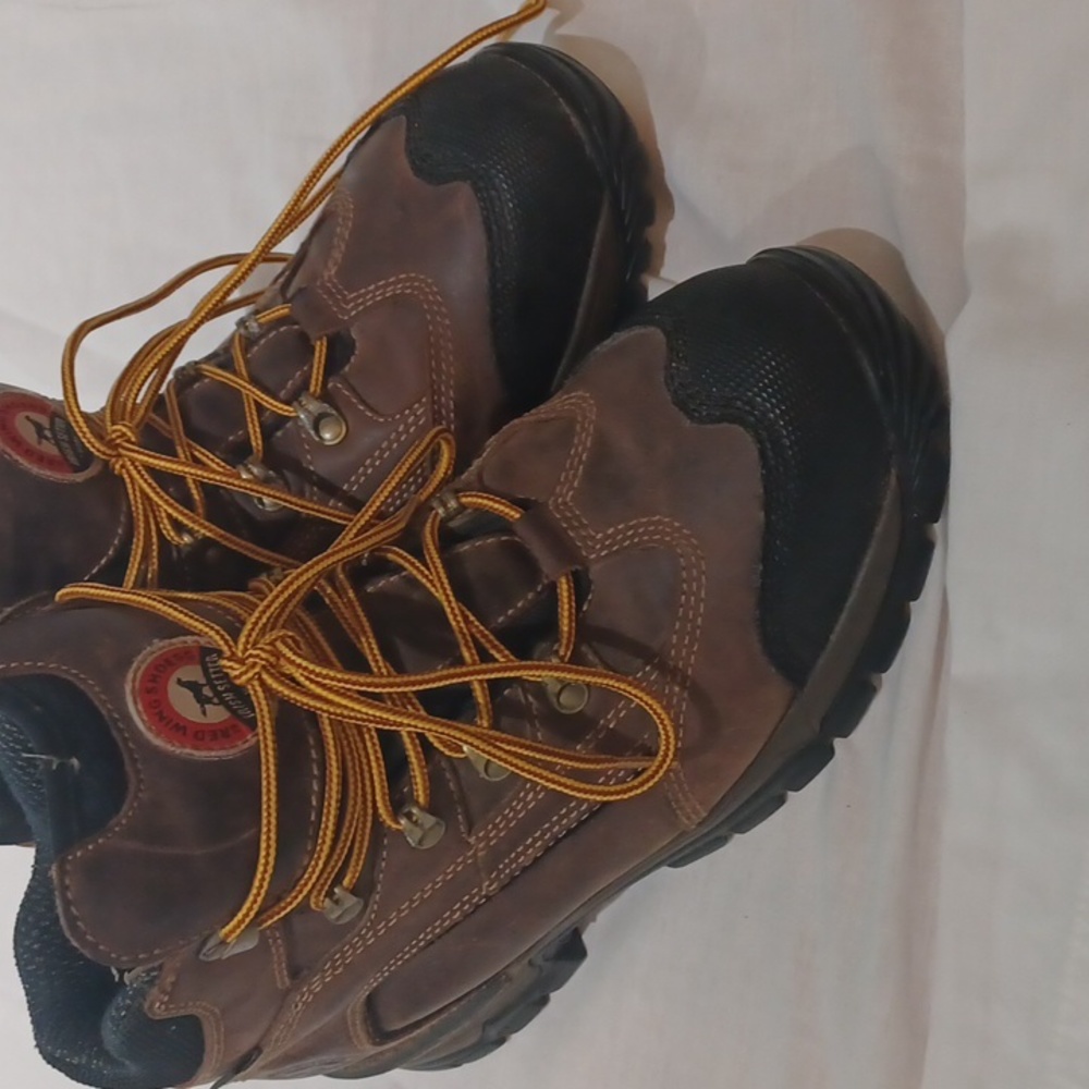 Men's steel toe redwings